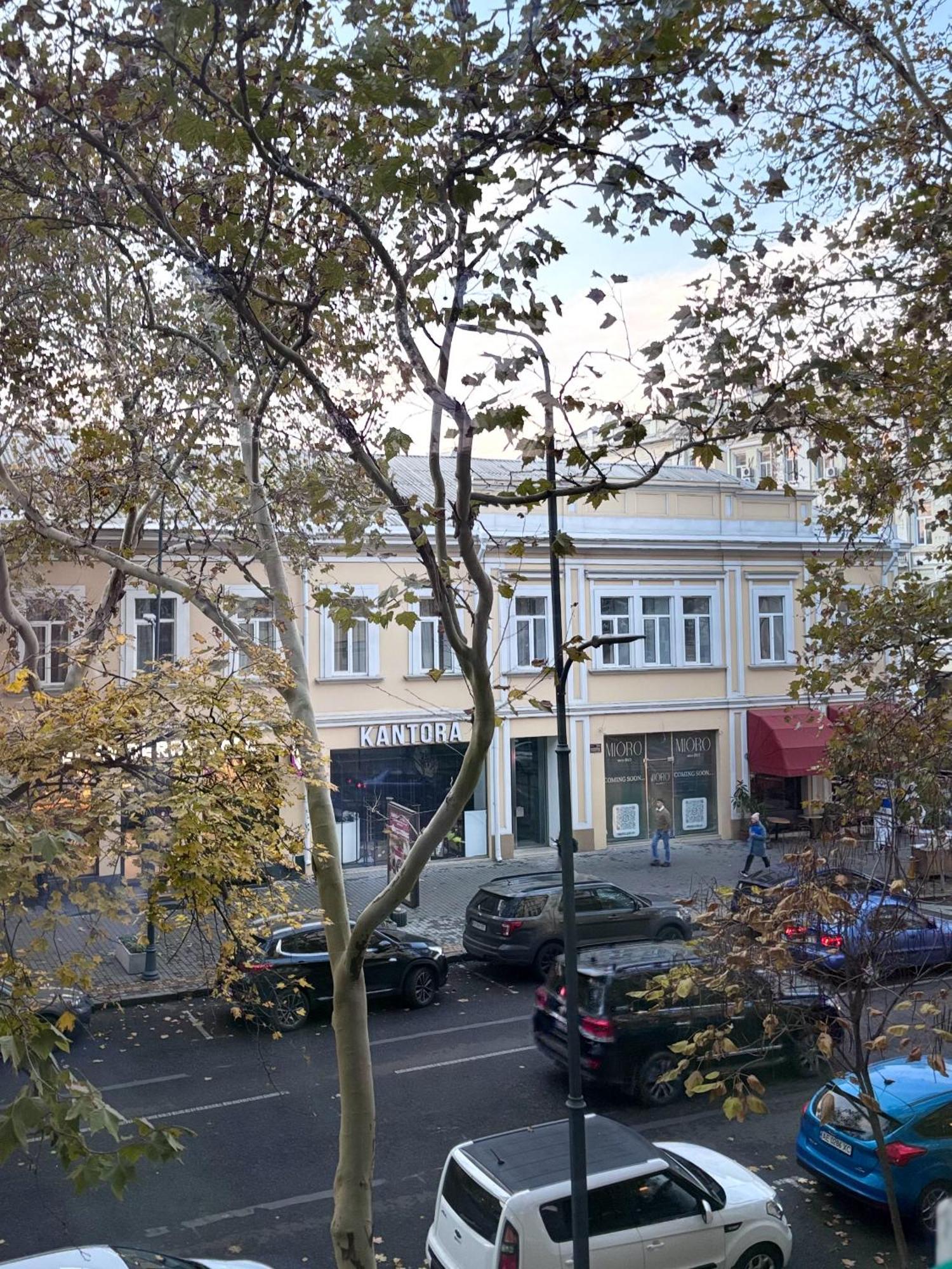 Отель Odeska Astoria Одесса Экстерьер фото